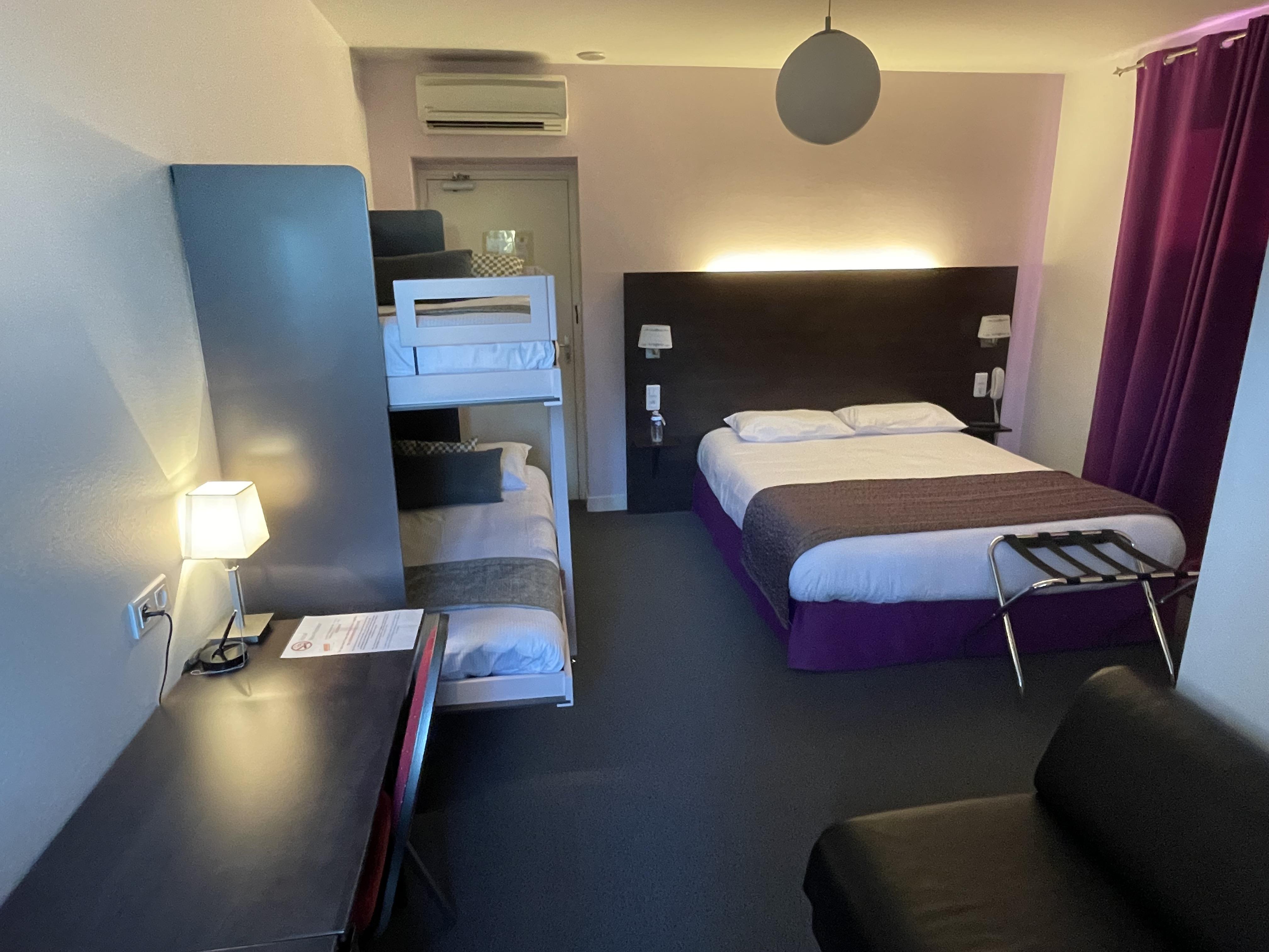 Logis Hotel Aux Berges De L'Aveyron Onet-le-Château Екстериор снимка